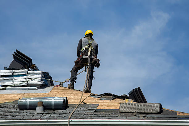 Professional Roof Replacement technician working in Edna, TX